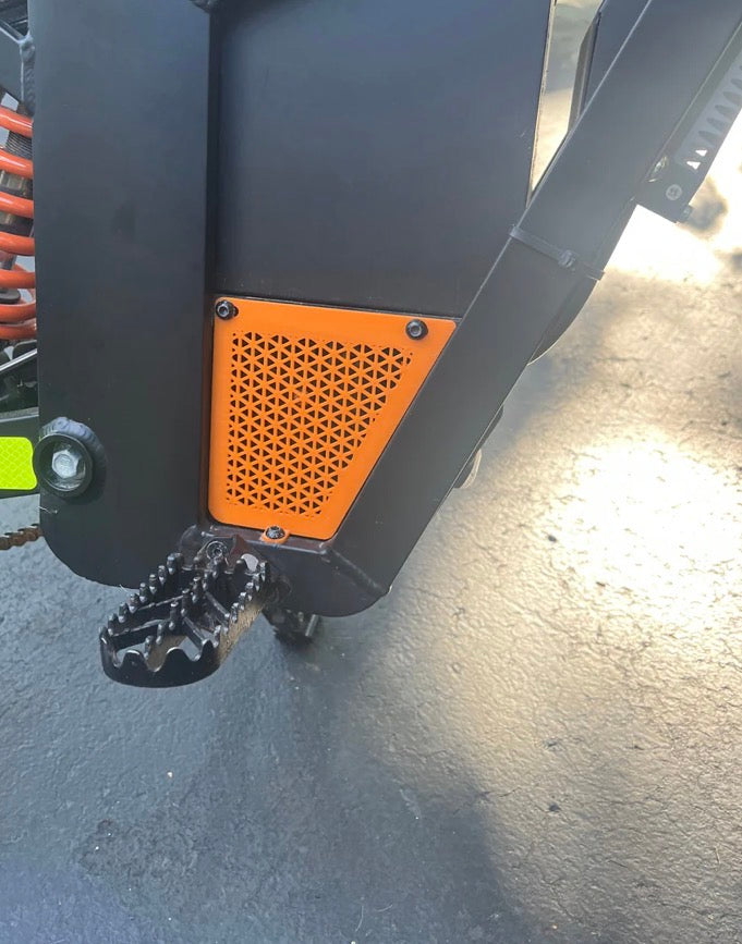 Tuttio Motor cover Pannels